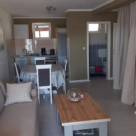 Lapa Apartment Jezera